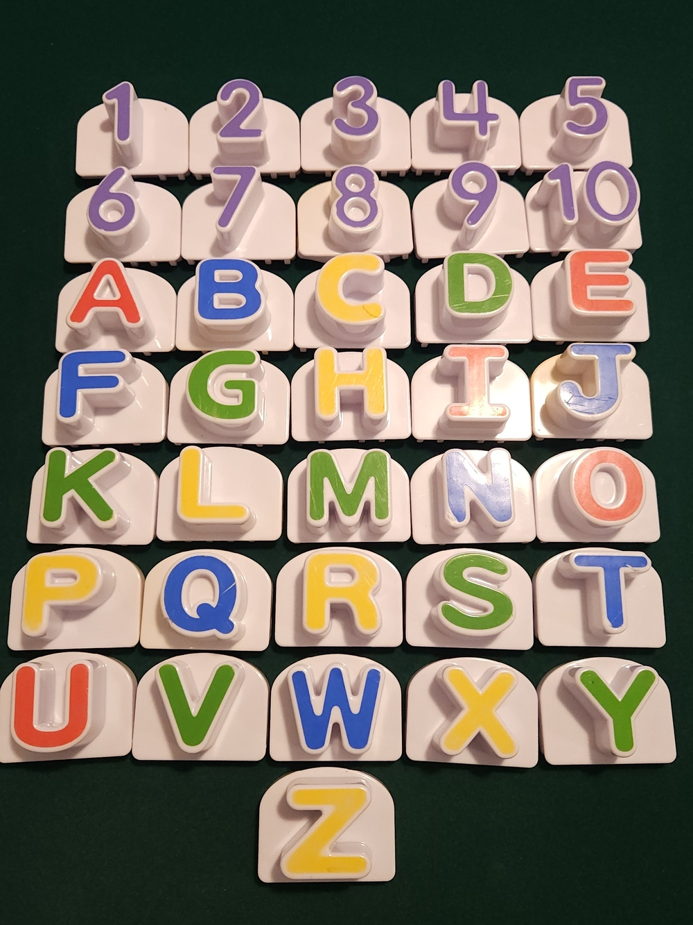 Leap Frog Letters & Numbers Learning Bucket ! - Picture 3 of 7